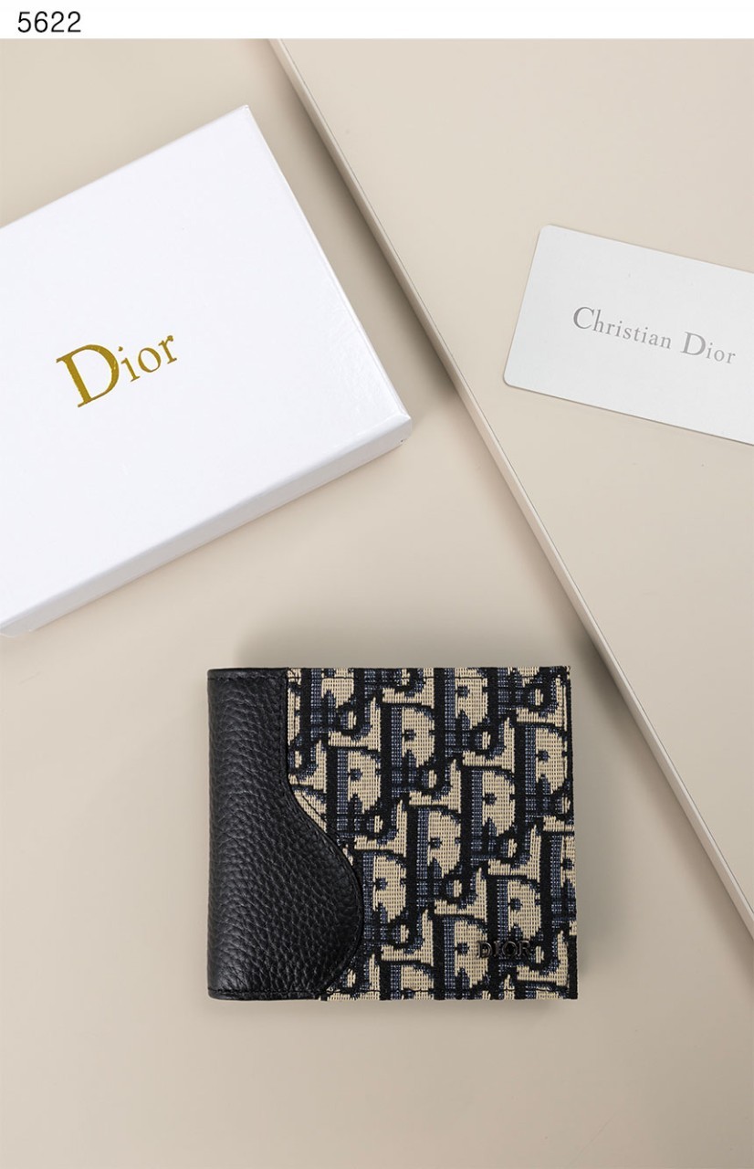 #디올 [Christian Dior] 수입프리미엄급 SADDLE 지갑 신상 입고💢 #태그 #지갑 #5622