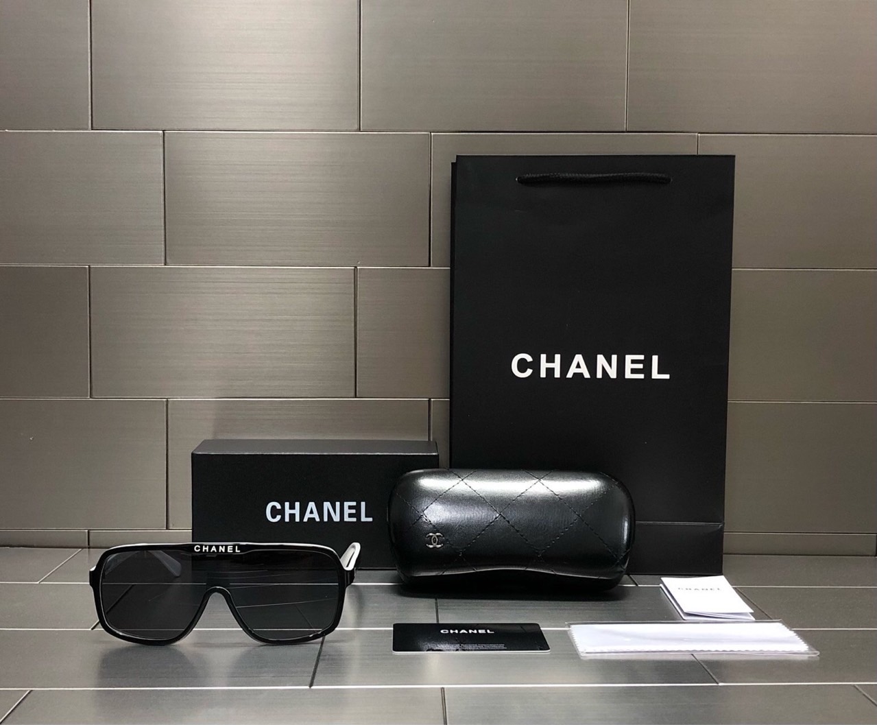 CHANE* 코코네쥬 쉴드 선글라스