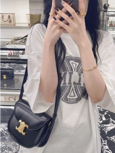 💕 셀** 고급 트리옹프 틴베사체 샤이니 반달 백