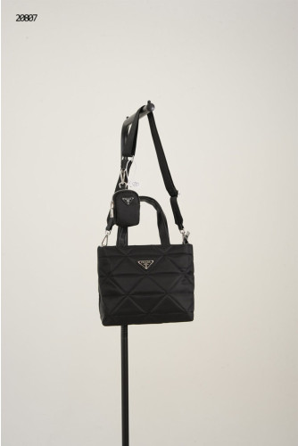 🔆 [PRADA] 프라다 패딩 리나일론 토트백 🔆