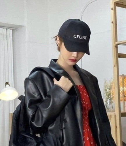 💕 셀** 로고 자수 볼캡 ✔수입