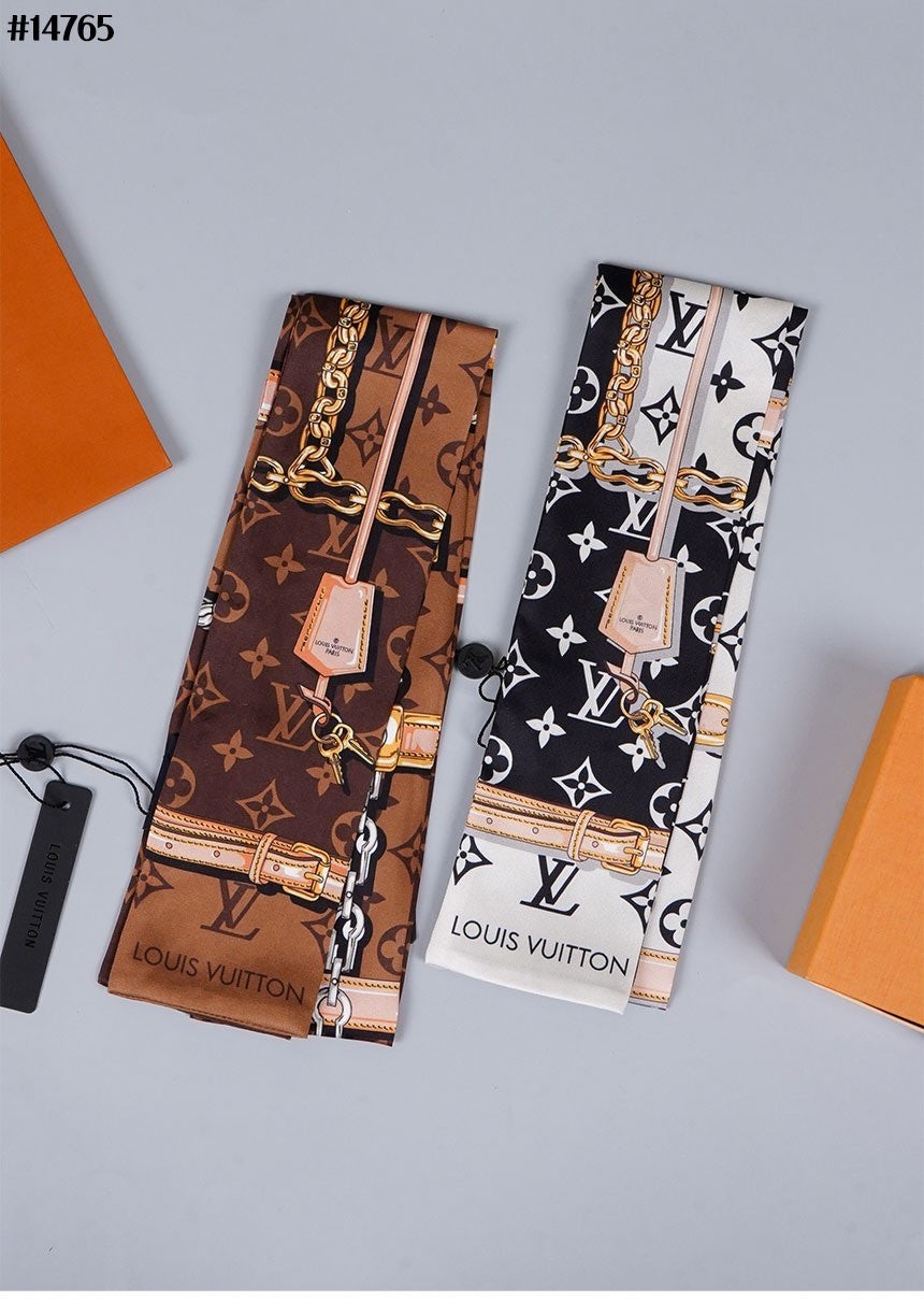 🍀 [LOUIS VUITTON] 루이비통 모노그램 컨피덴셜 스트랩 방도 스카프 🍀