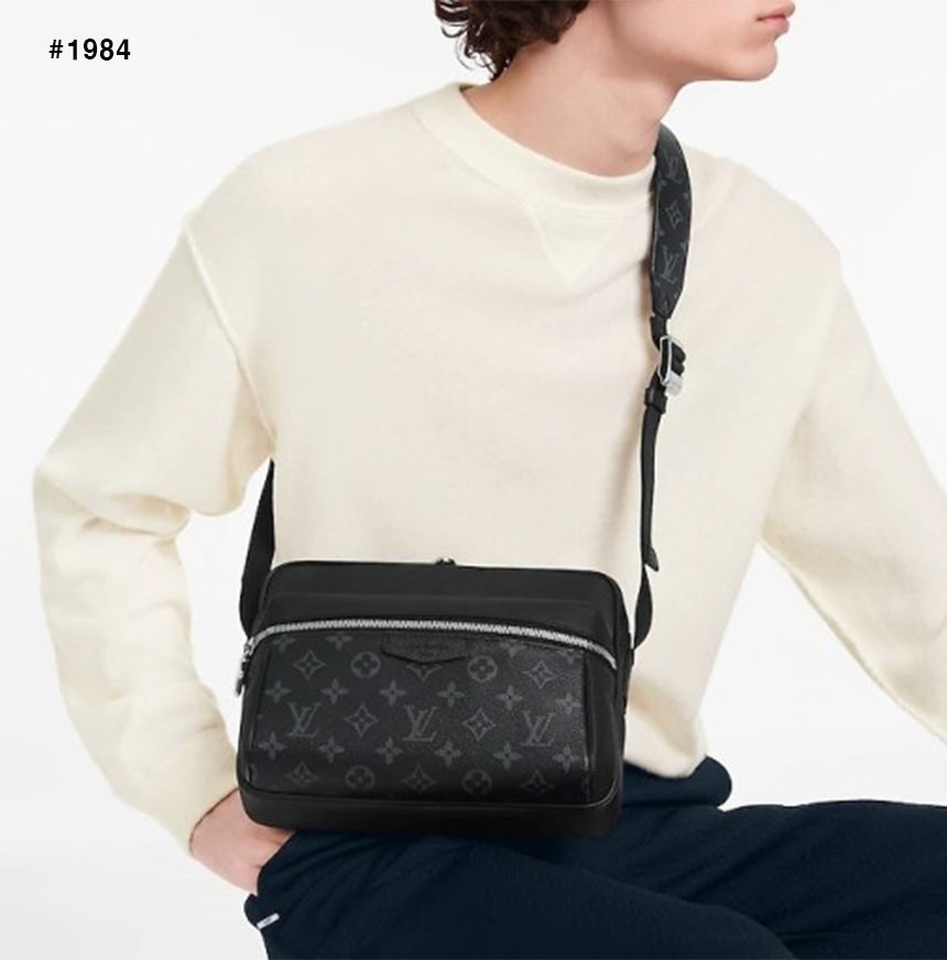 🍀 [LOUIS VUITTON] 루이비통 이클립스 아웃도어 메신저백 🍀
