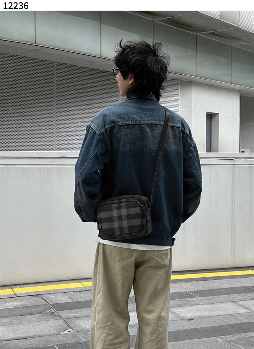 #버버리 [BURBERRY] 수입프리미엄급 버버리  패디 크로스 백 신상 입고💢 #태그 #가방 #12236