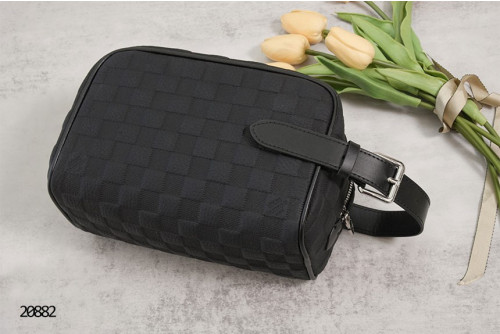 🔆 [Louis Vuitton] 루이비통 다미에 돕키트 토일렛 백 🔆