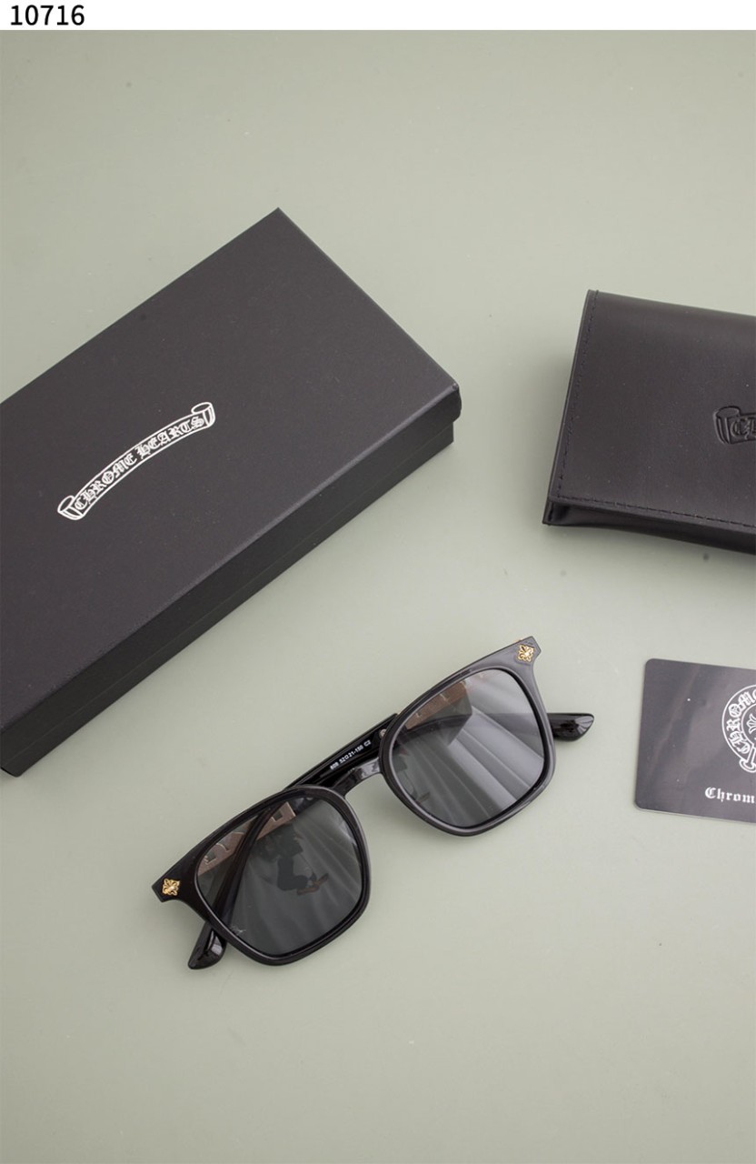 #크롬하츠 [Chrome Hearts] 크롬하츠 블랙 레터링 선글라스 신상입고💢 #선글라스 #10716