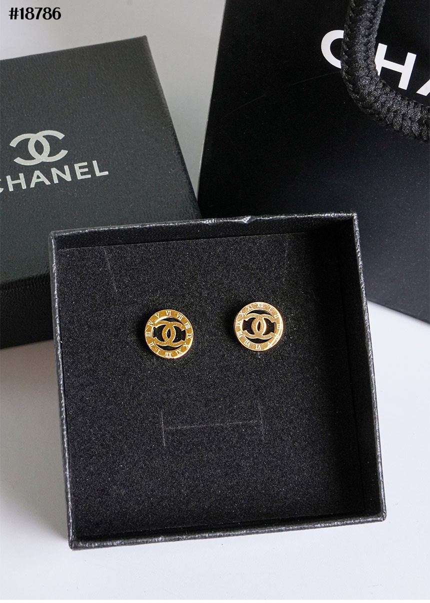 🔆 [CHANEL] 샤넬 CC 넘버링 미니 써클 이어링 🔆