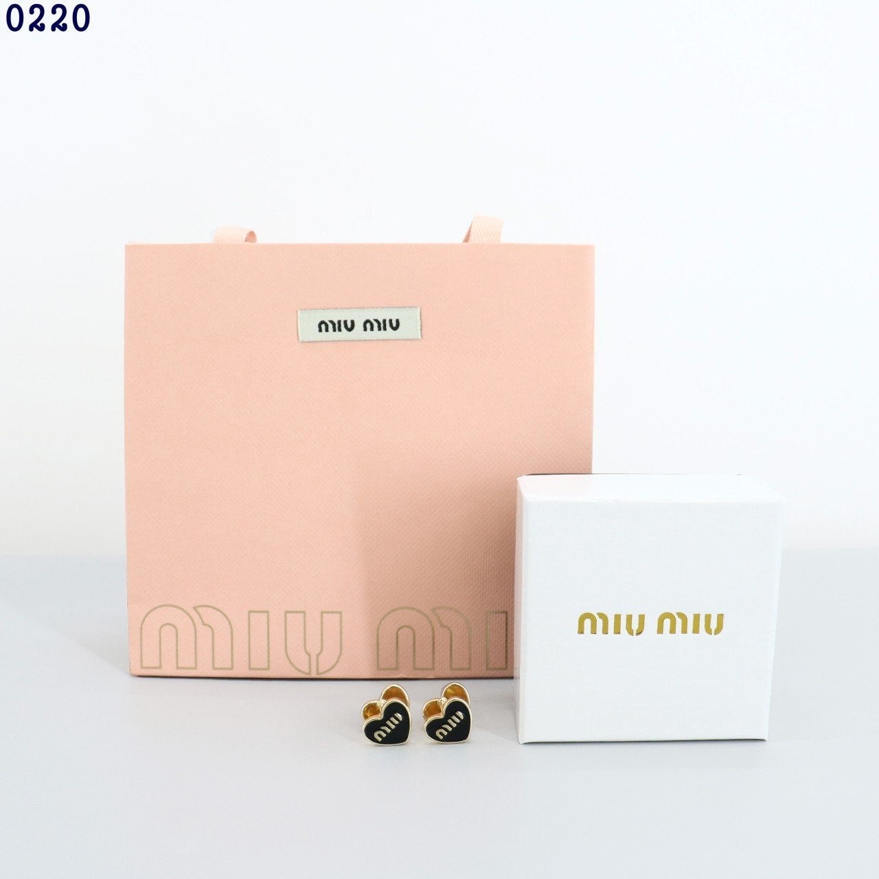 💕 미*** 에나멜 하트 메탈 귀걸이