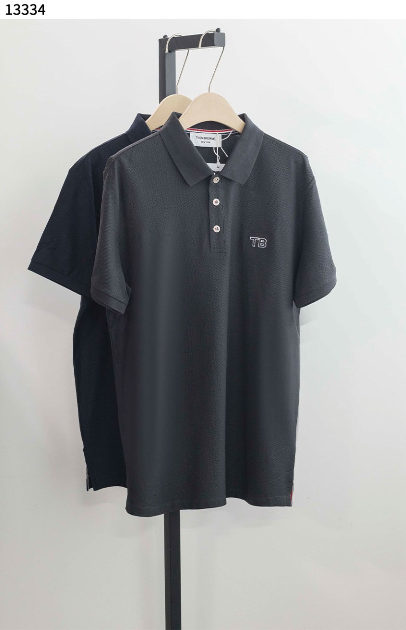 #톰브라운 [Thom Browne] TB로고 남성 반팔 카라 티셔츠 신상입고💢 #상의 #티셔츠 #13334