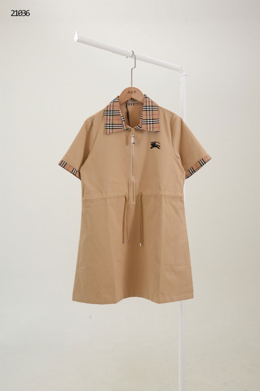 🔆 [BURBERRY] 버버리 카라 체크 패턴 반집업 미니 반팔 원피스 🔆