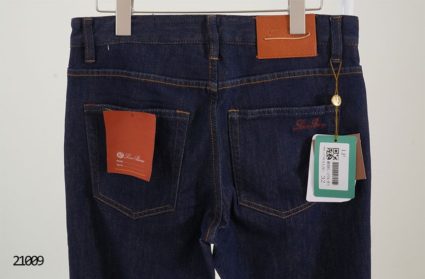 🔆 [Loro Piana] 로로피아나 클래식 라인 데님 팬츠 🔆