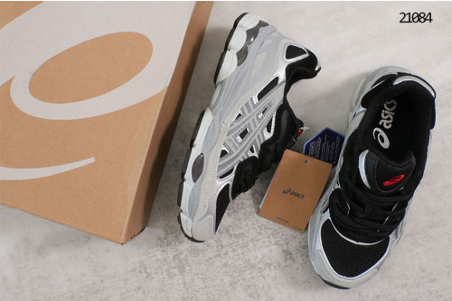 🔆 [ASICS] 아식스 젤 NYC 블랙 & 실버 남여공용 스니커즈 🔆