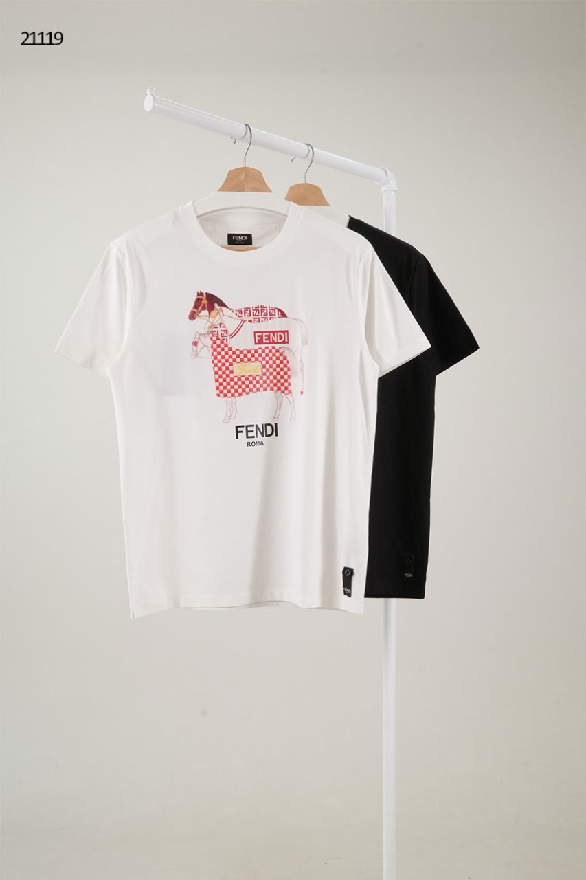 🔆 [FENDI] 펜디 홀스 레터링 디자인 로고 반팔 티셔츠 🔆