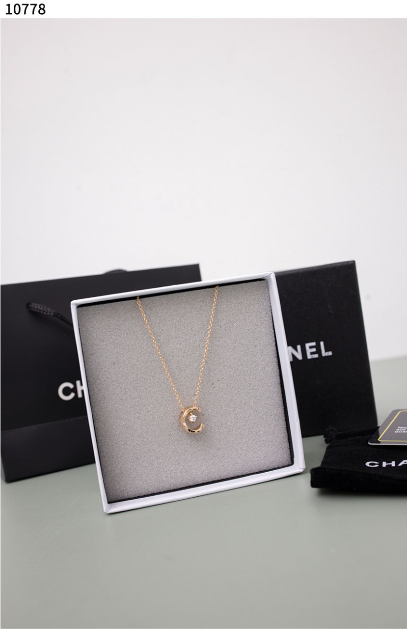 #샤넬 [Chanel] 샤넬 COCO 네크리스 신상입고💢 #팔찌 #10778