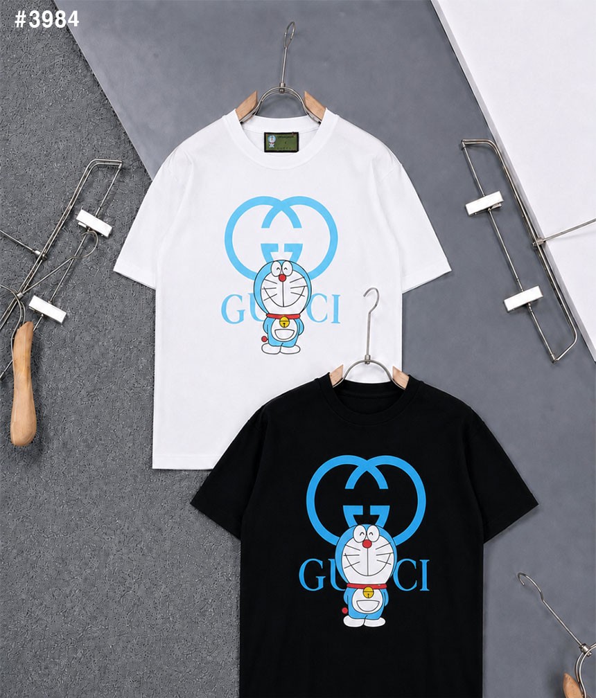 🍀 [GUCCI] 구찌 X 도라에몽 콜라보 인터로킹 GG 블루 프린팅 티셔츠 🍀