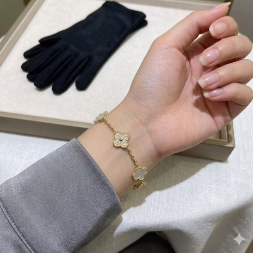 💕 반*** 아펠 빈티지 알함브라 브레이슬릿 (5모티브)