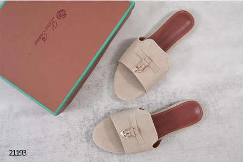 🔆 [Loro Piana] 로로피아나 썸머 참 스웨이드 샌들 🔆