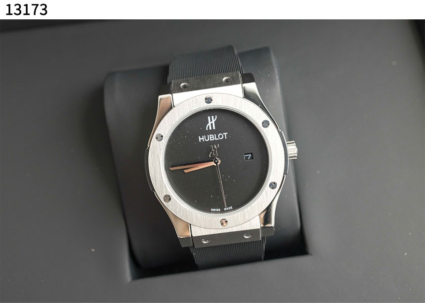 #위블로 [Hublot] 클래식 퓨전 오리지널 티타늄 신상입고💢 #시계 #13173