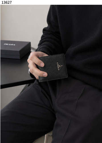 #프라다 [PRADA] 레더 월렛 블랙 신상입고💢 #지갑 #13627