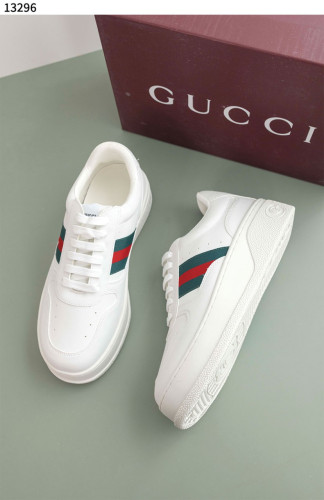 #구찌 [GUCCI] 남성 청키 화이트 레더 스니커즈 신상입고💢 #신발 #13296