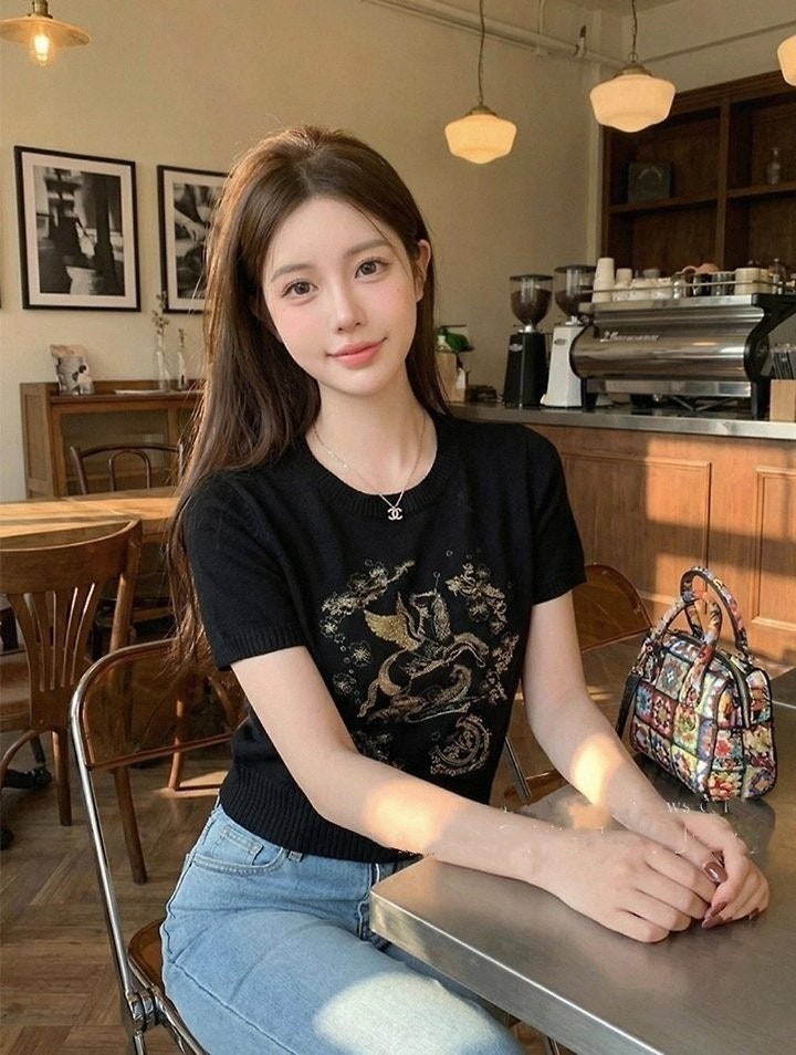 💕 디* 페가수스 별자수 니트