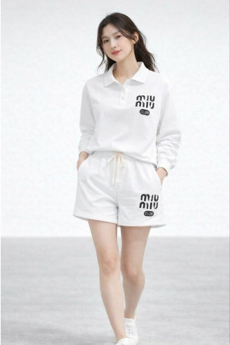 💕 미*** 카라맨투맨 반바지 세트