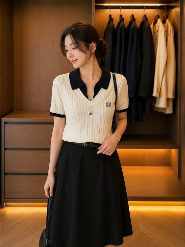 💕 로** 카라배색 꽈배기니트