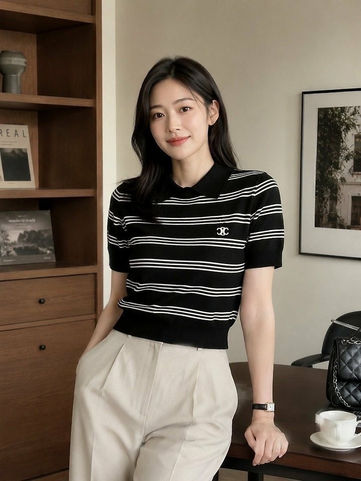 💕 셀** 카라 스트라이프 니트