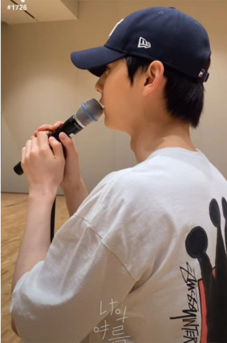 💕 스** 크라운 수입 반팔티셔츠