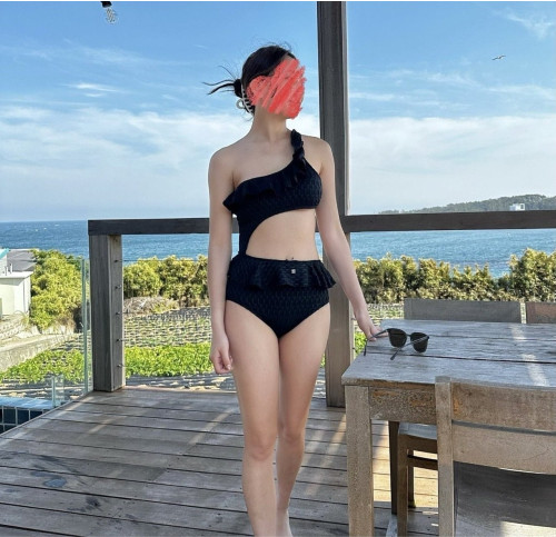 💕 샤* 빌 체인 컷 아웃 모노키니