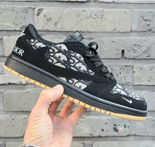 💕 나** X 디* AIR JORDAN 1 로우